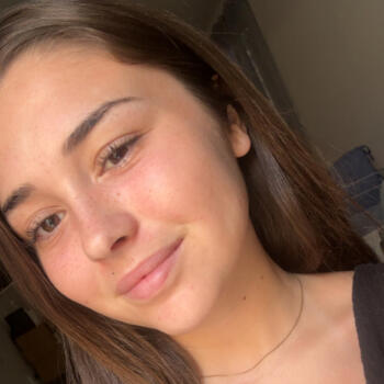 Babysitter in Roquevaire: Thaïs