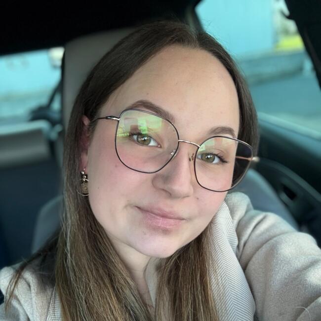 Babysitter in Romagny: Chloé