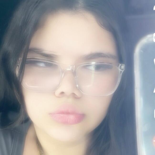 Babysitter in Pembroke Pines: Romy