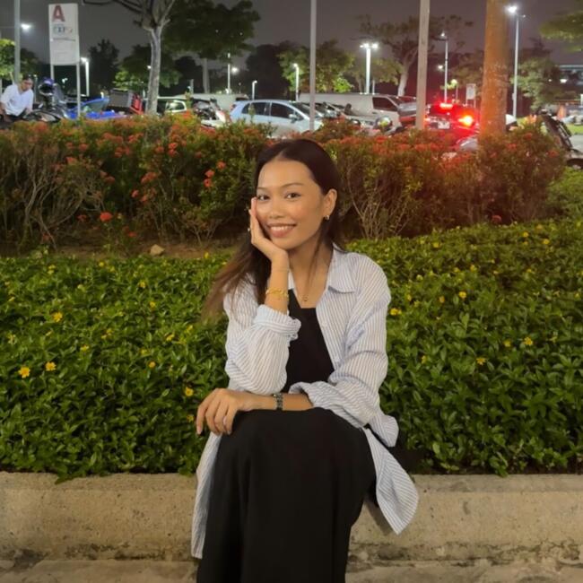 Babysitter in Singapore Island: Umairah