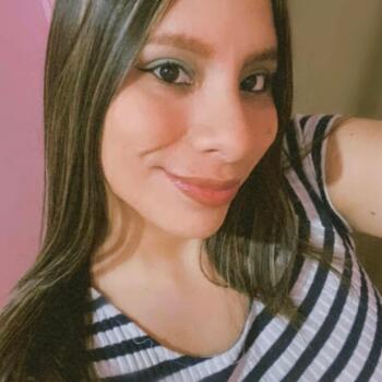 Babysitter Urrugne: Dennis Loza