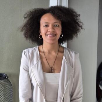 Babysitter in Berlin: Eden Takele