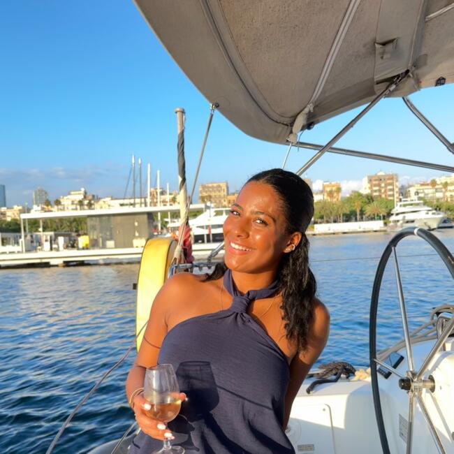 Babysitter in New York: Alejandra