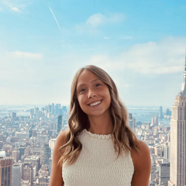 Babysitter in Monein: Laothea