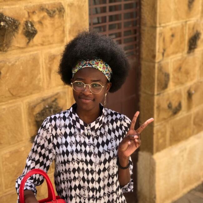 Babysitter in Lyon: Laury