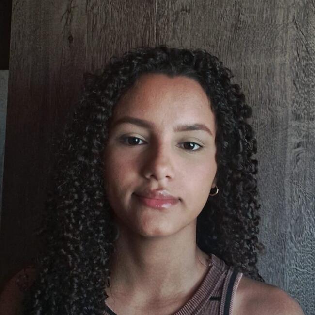 Babysitter in São Luís: Ana Sofia