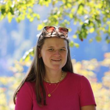 Babysitter Queenstown: Aude