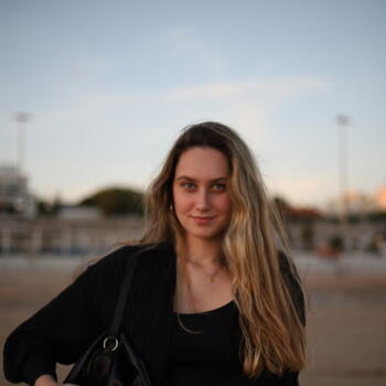 Babysitter in Cascais: Carolina Cociorva
