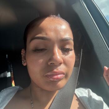 Babysitter in The Bronx: LORIANNE