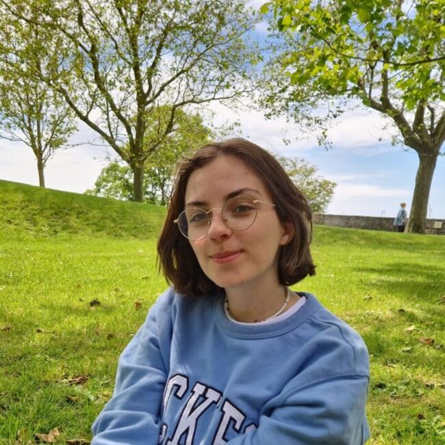 Babysitter in Boulogne-sur-Mer: Maëlle