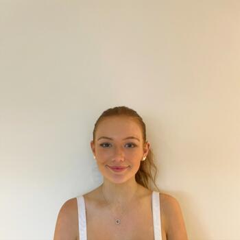 Babysitter in Perth (Tasmania): Courtney