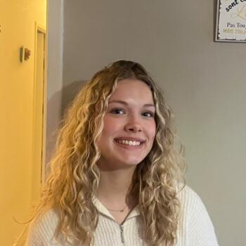 Baby-sitter Nîmes: Nell