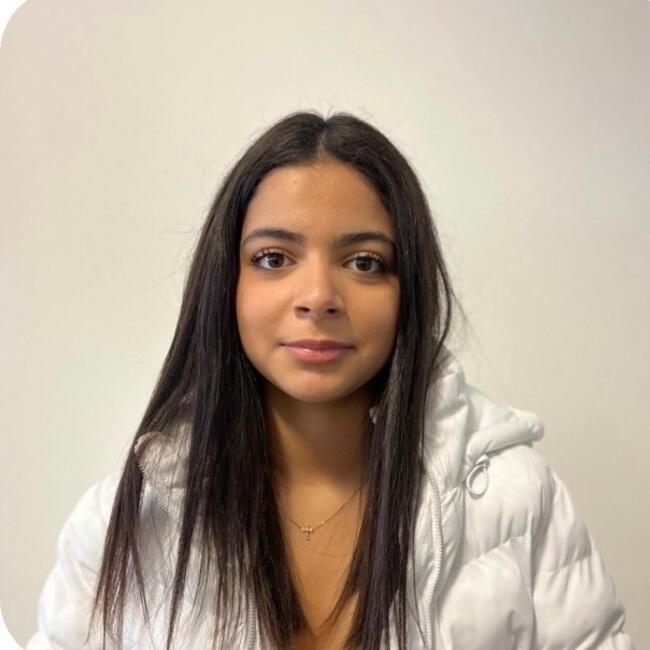 Babysitter in Bertrange: Lara