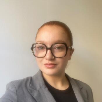 Babysitter in Angers: Imen