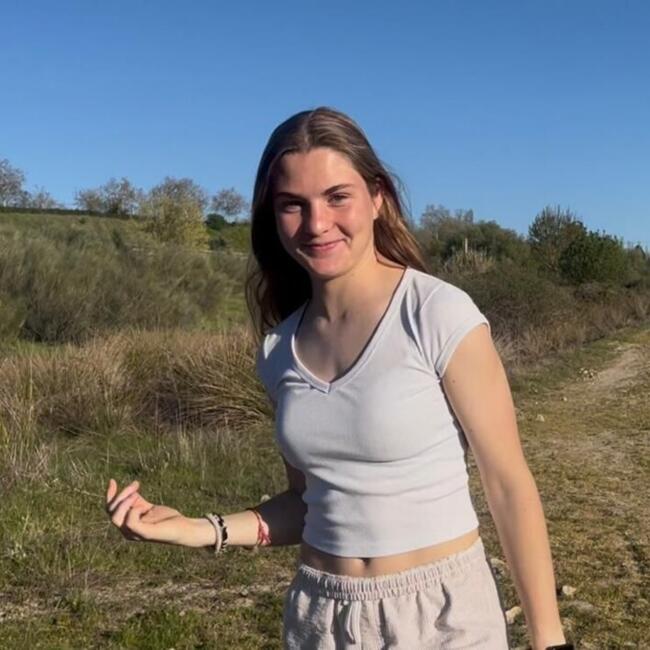 Canguro en Villanueva de la Cañada: Alicia