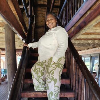 Babysitter Johannesburg South: Refiloe