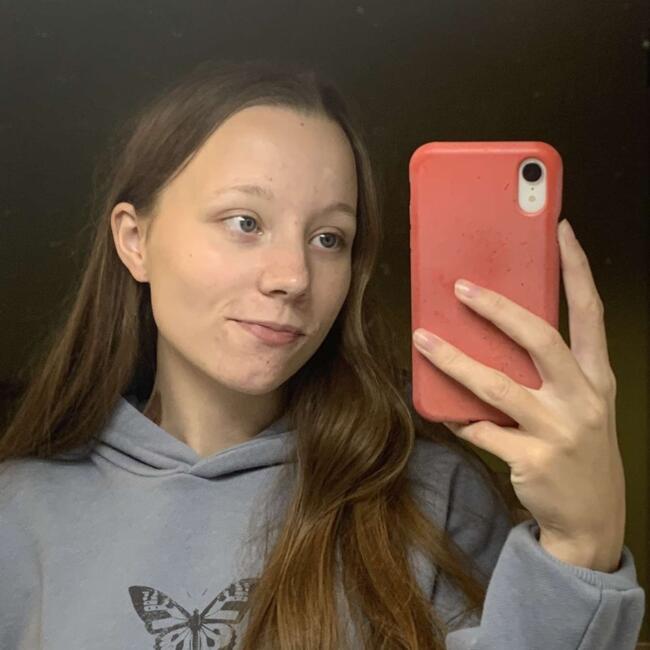 Babysitter in Caluire-et-Cuire: Eva