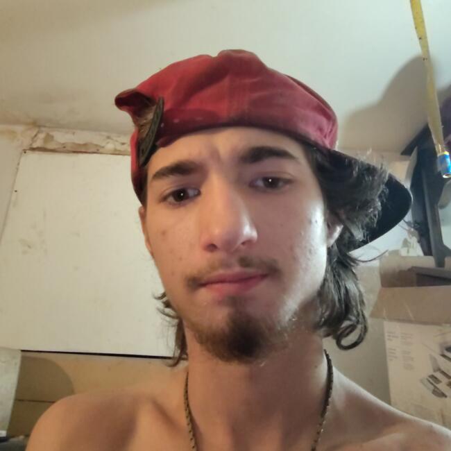 Babysitter in Clearlake: Michael