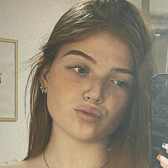 Babysitter in Damelevières: Krystal