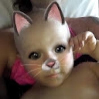 Babysitting job Cairns: babysitting job Dee