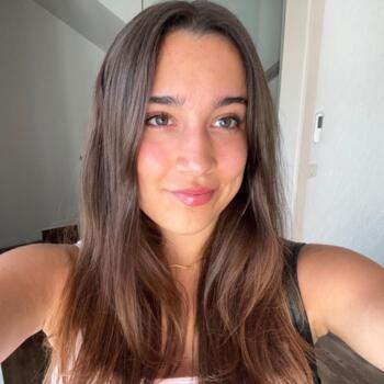 Babysitter in Collonges-sous-Salève: Dinah