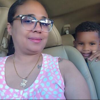 Babysitting job in Santiago de los Caballeros: Dineily