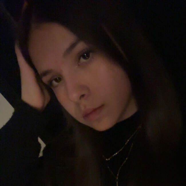 Babysitter in Montbrison: Loane