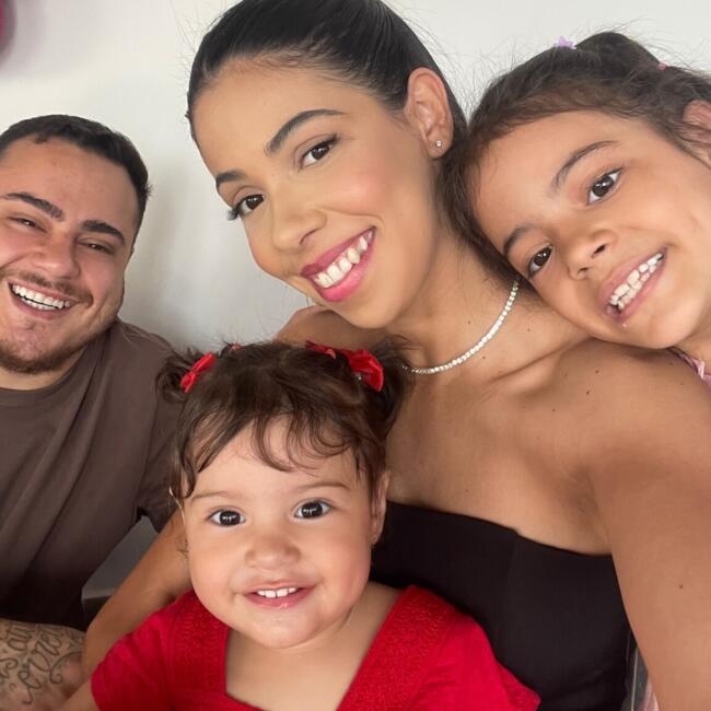 Emprego de babá em Ituiutaba: Geovana