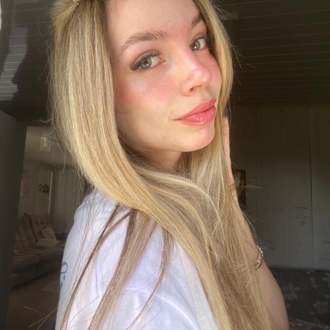 Babysitter in Ponta Grossa: Samira