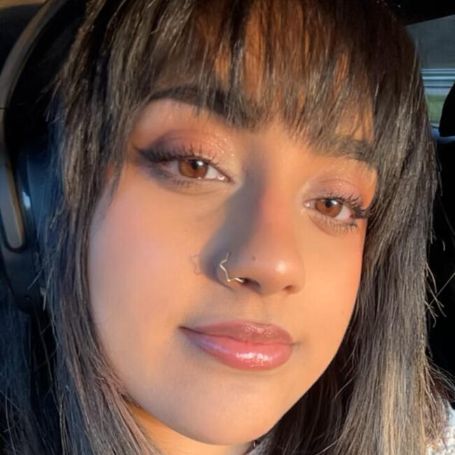 Babysitter in Nelson: Aliyza