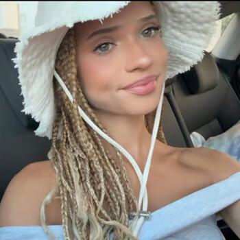 Babysitter in Menton: Oceane