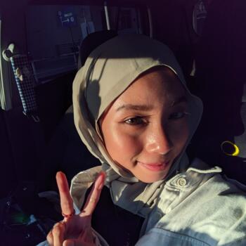 Babysitter in Bedong: Hazwani