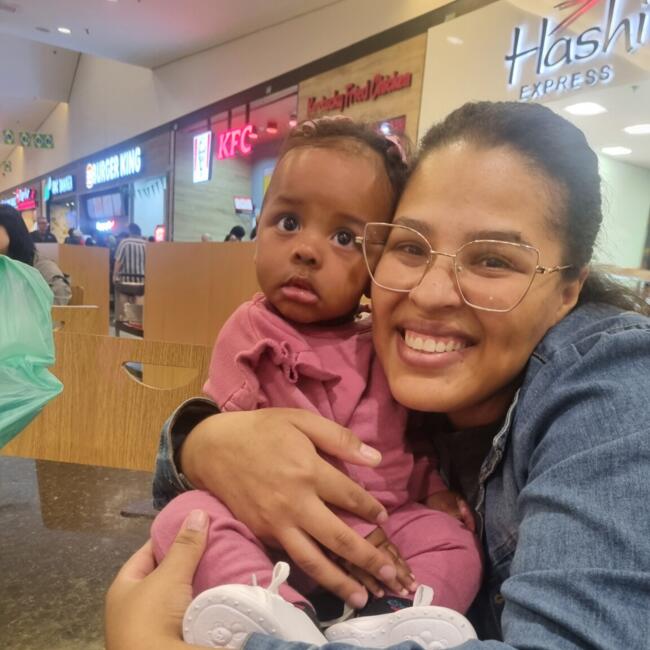Babysitter in São Paulo: Ingrid