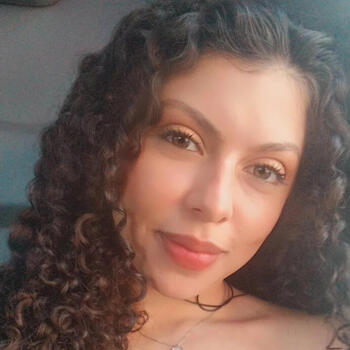 Babysitter in Belo Horizonte: EVELYN CAMPOS