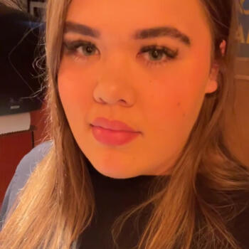 Babysitter Schœneck: Nicole