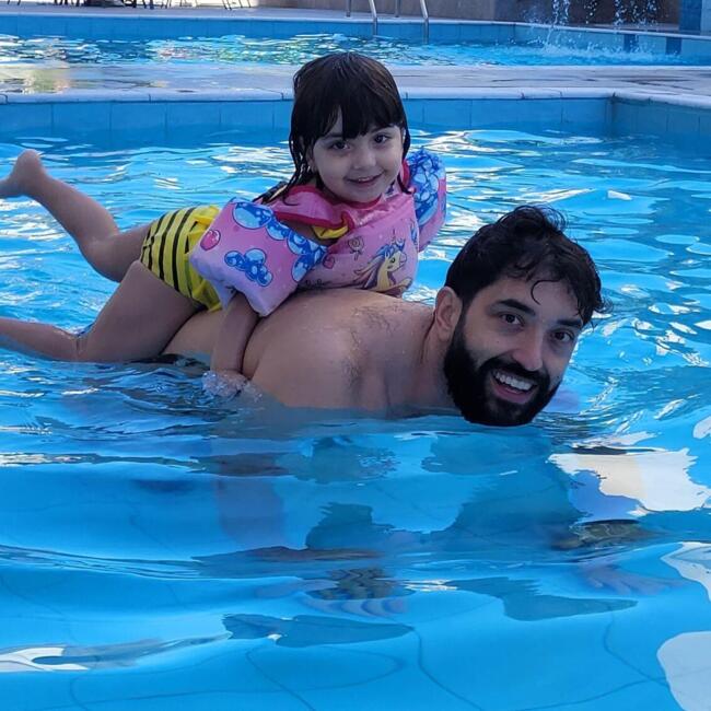 Emprego de babá em Mogi das Cruzes: João