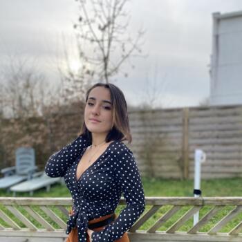 Babysitter in La Roche-sur-Yon: Emily