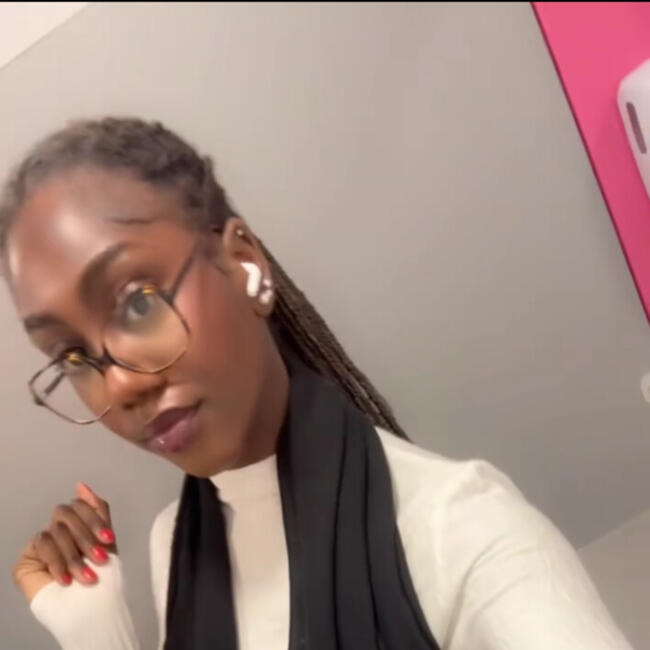 Babysitter in Liverpool: Mamina