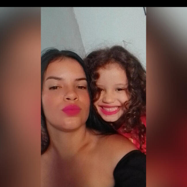 Babysitter in Praia Grande: Gabriely
