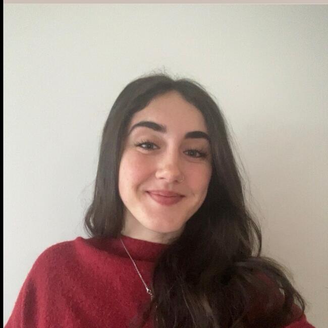 Babysitter in El Viso de San Juan: Edurne