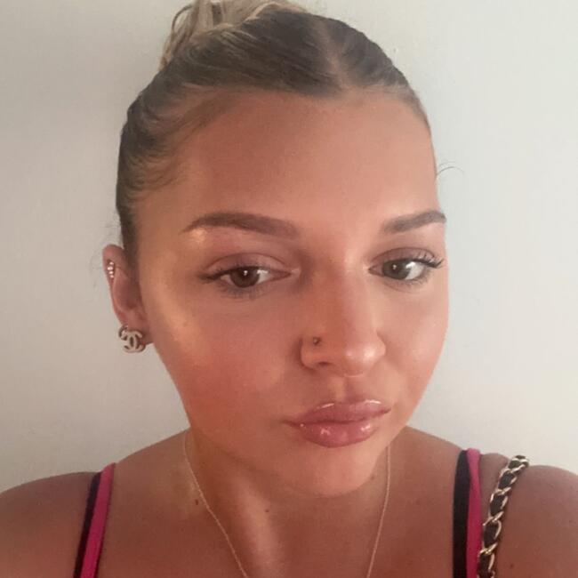 Babysitter in Bournemouth: Lucy