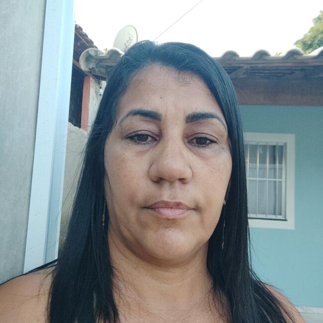 Babysitter in Araruama: Elisangela