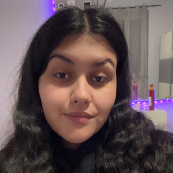 Babysitter a Cressa: Aya