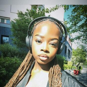 Baby-sitter Paris: Alexia