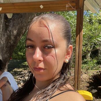 Babysitter em Oeiras: Ana