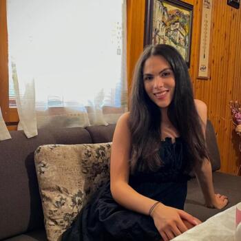 Детегледачка София: Александра