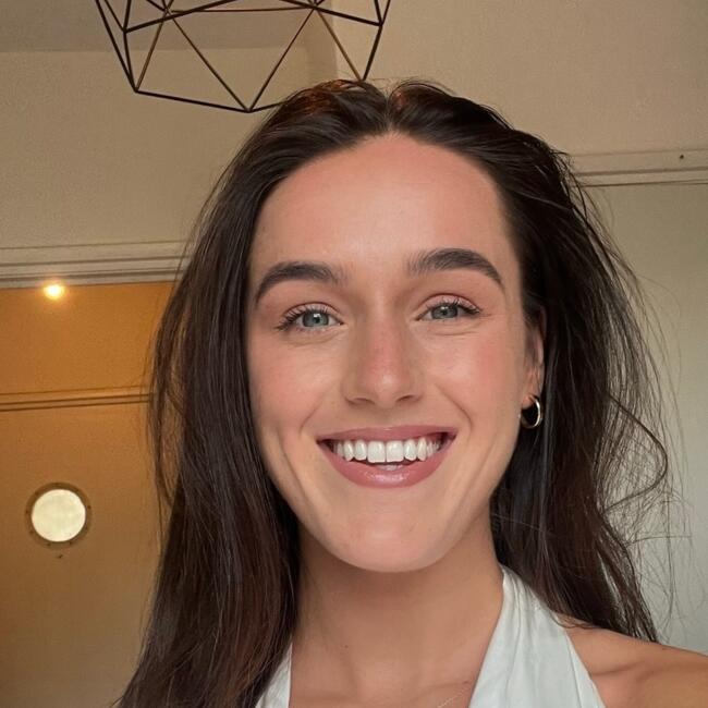 Babysitter in Sydney: Estée