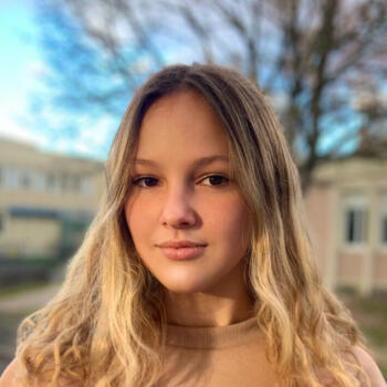 Baby-sitter Cosne-Cours-sur-Loire: Mélodie