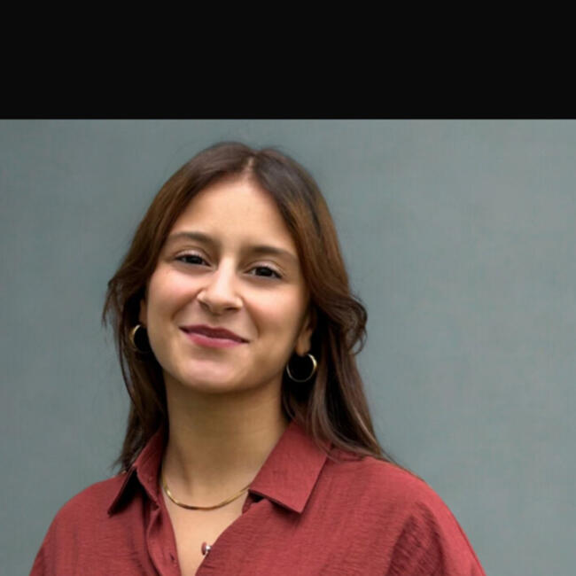 Babysitter em Porto: Maria