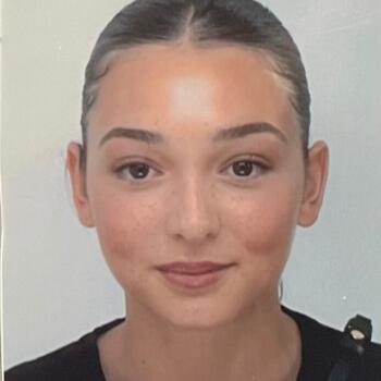 Babysitter a Losanna: Emy